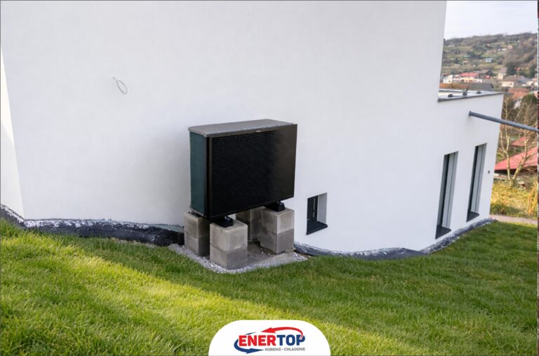 Tepelné čerpadlo Daikin nainštalované v novostavbe rodinného domu v Lipanoch – ENERTOP